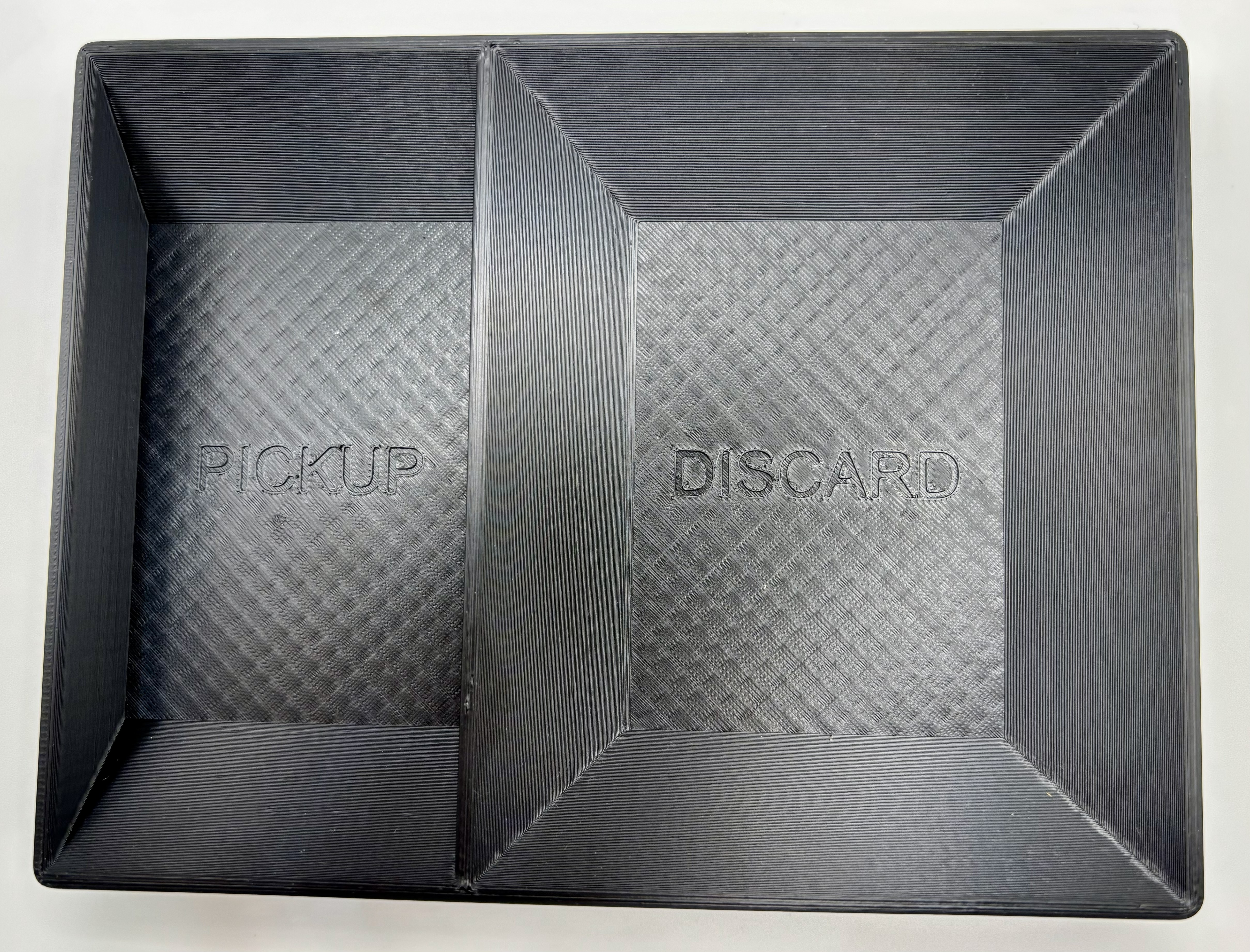 3D printed card tray with pickup and discard sections